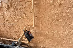 1560 NW 25th Ave, Miami, FL 33125 - Photo 15