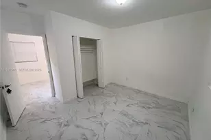1560 NW 25th Ave, Miami, FL 33125 - Photo 13