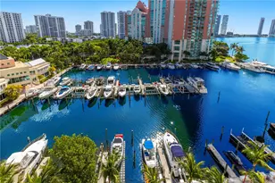 3340 NE 190th St, Aventura, FL 33180 - Photo 29