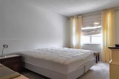 1980 S Ocean Dr #3A, Hallandale Beach, FL 33009 - Photo 9