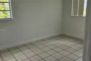 14195 SW 87th St, Miami, FL 33183 - Photo 9