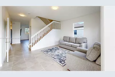 2333 SE 28th Ct, Homestead, FL 33035 - Photo 5