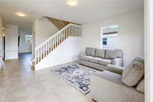 2333 SE 28th Ct, Homestead, FL 33035 - Photo 5