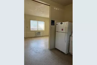 2100 NW 24th St, Miami, FL 33142 - Photo 5