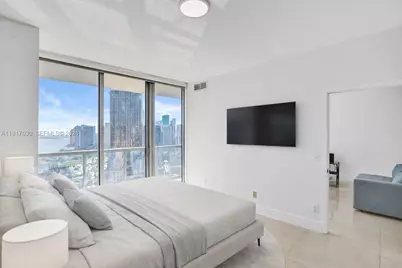 888 Biscayne Blvd #2904, Miami, FL 33132 - Photo 11