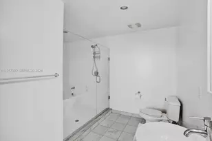 888 Biscayne Blvd, Miami, FL 33132 - Photo 13