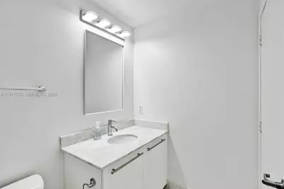 888 Biscayne Blvd #2904, Miami, FL 33132 - Photo 19