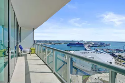 888 Biscayne Blvd #2904, Miami, FL 33132 - Photo 3