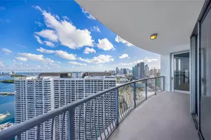 1750 N Bayshore Dr, Miami, FL 33132 - Photo 21