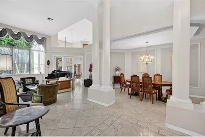 4123 W Lake Estates Dr, Davie, FL 33328 - Photo 5