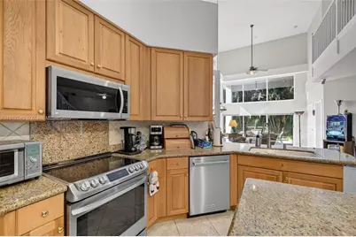 4123 W Lake Estates Dr, Davie, FL 33328 - Photo 19