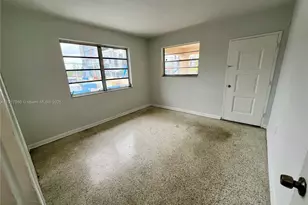 675 SW 7th Ave, Miami, FL 33130 - Photo 9