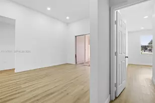 13166 SW 21st St, Miramar, FL 33027 - Photo 17