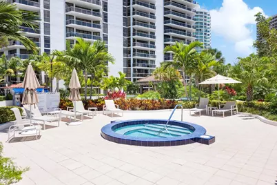 20281 E Country Club Dr #1009, Aventura, FL 33180 - Photo 75