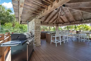 20281 E Country Club Dr, Aventura, FL 33180 - Photo 77