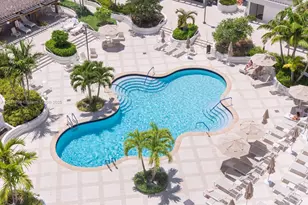 20281 E Country Club Dr, Aventura, FL 33180 - Photo 17