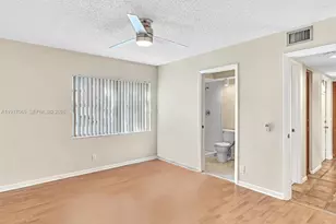 1353 Springside Dr, Weston, FL 33326 - Photo 23