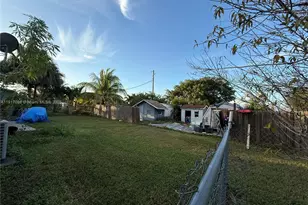 13401 SW 265th Terrace, Homestead, FL 33032 - Photo 5