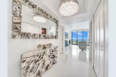 20281 E Country Club Dr #1114, Aventura, FL 33180 - Photo 3