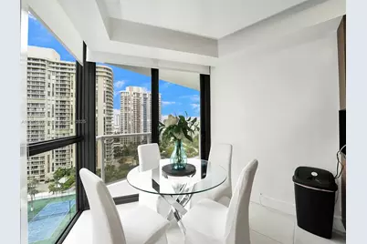 20281 E Country Club Dr #1114, Aventura, FL 33180 - Photo 21