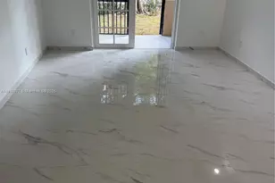 10901 N Kendall Dr, Miami, FL 33176 - Photo 9