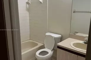 14261 SW 94th Cir Ln, Miami, FL 33186 - Photo 9