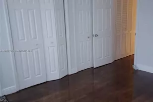 980 NE 170th St, North Miami Beach, FL 33162 - Photo 11