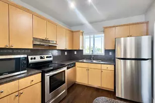 980 NE 170th St, North Miami Beach, FL 33162 - Photo 1