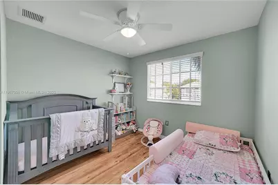 5933 Glasgow Way, Tamarac, FL 33321 - Photo 25