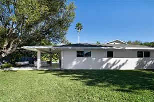 8445 SW 158th St, Palmetto Bay, FL 33157 - Photo 13