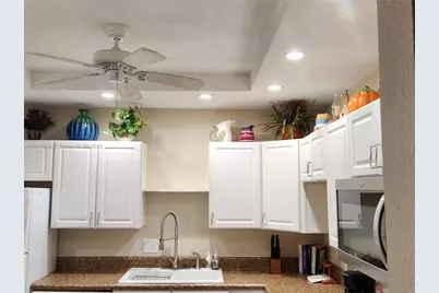 6731 Cypress Rd #411, Plantation, FL 33317 - Photo 7