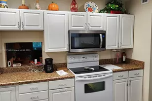 6731 Cypress Rd, Plantation, FL 33317 - Photo 9