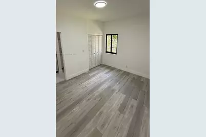 980 NE 146th St, North Miami, FL 33161 - Photo 35