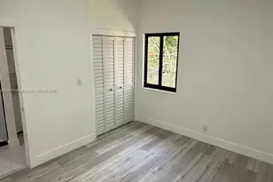 980 NE 146th St, North Miami, FL 33161 - Photo 35