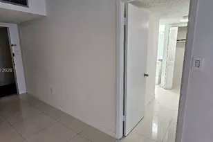 18021 Biscayne Blvd, Aventura, FL 33160 - Photo 15