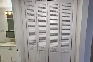 18021 Biscayne Blvd, Aventura, FL 33160 - Photo 13