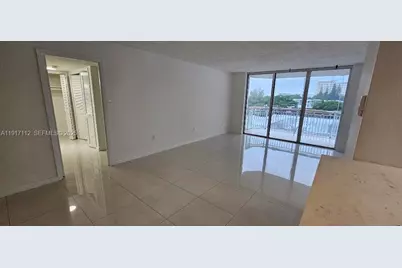 18021 Biscayne Blvd #402, Aventura, FL 33160 - Photo 7