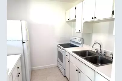 2045 79th Ave, Vero Beach, FL 32966 - Photo 5