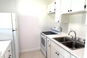 2045 79th Ave, Vero Beach, FL 32966 - Photo 5