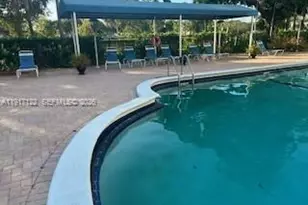 4001 Hillcrest Dr, Hollywood, FL 33021 - Photo 23