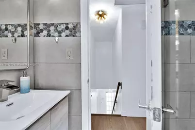 1018 Jefferson Ave, Miami Beach, FL 33139 - Photo 35