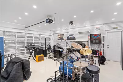 2839 NE 35th St, Fort Lauderdale, FL 33306 - Photo 53