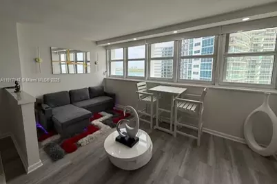 10275 Collins Ave #1505, Bal Harbour, FL 33154 - Photo 9