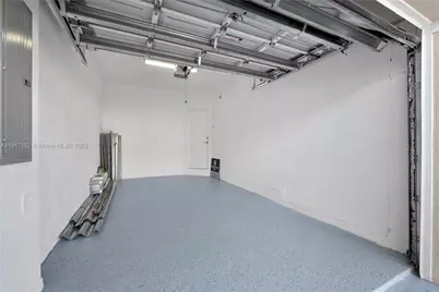 3991 NW 92 Avenue, Sunrise, FL 33351 - Photo 27