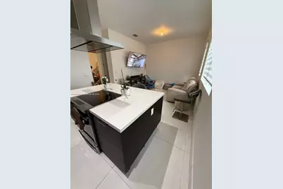 9165 NW 33rd St, Doral, FL 33172 - Photo 33