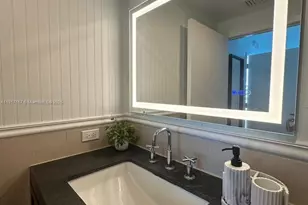 17315 Collins Ave, Sunny Isles Beach, FL 33160 - Photo 9