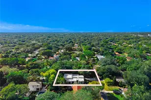 1002 NE 117th St, Biscayne Park, FL 33161 - Photo 29