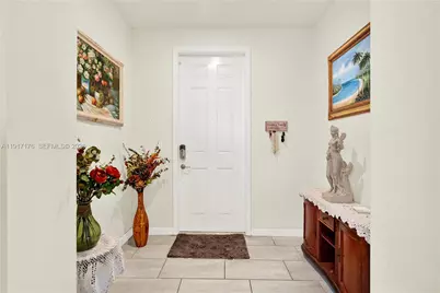 217 NE 23rd Ter, Homestead, FL 33033 - Photo 11