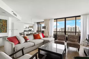 1000 W Island Blvd, Aventura, FL 33160 - Photo 5