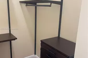 7280 SW 90th St, Miami, FL 33156 - Photo 9